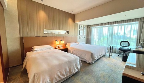 Family Room, Multiple Beds