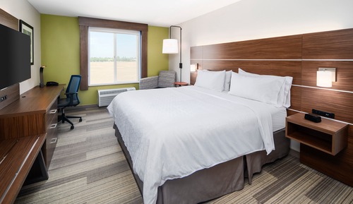 Standard Room, 1 King Bed, Accessible