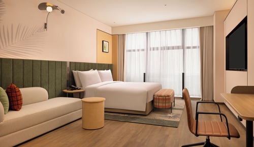 Room, 1 King Bed (High Floor)