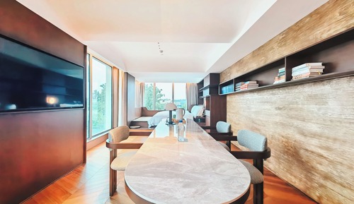  180-Degree Landscape Tatami King Room