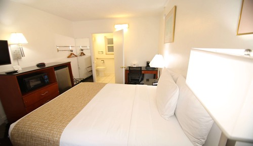 Room, 1 King Bed, Non Smoking