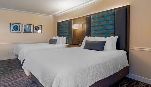 Standard Room, 2 Queen Beds, Accessible, Refrigerator