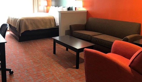 Suite, 1 King Bed, Accessible, Non Smoking