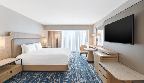 Room, 1 King Bed, Accessible, Bathtub