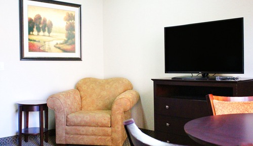 Suite, 1 Queen Bed with Sofa bed, Accessible Bathtub