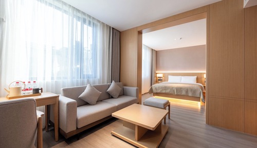 Family Suite, City View
