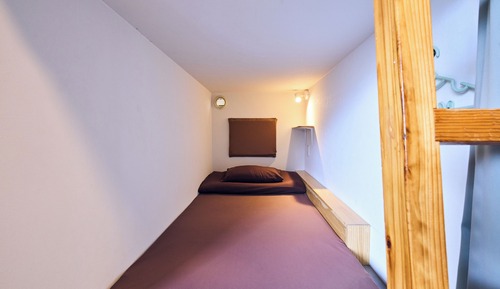 Mix Capsule Dormitory