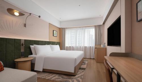 King Guest Room