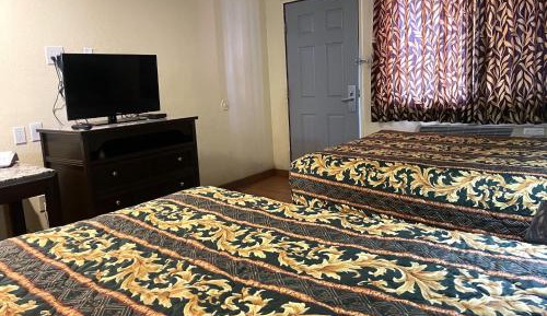 Deluxe Room 2 Double Beds