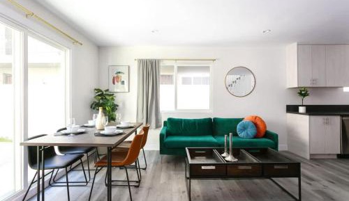 Three-Bedroom Standard Apartment