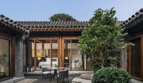 Executive Courtyard