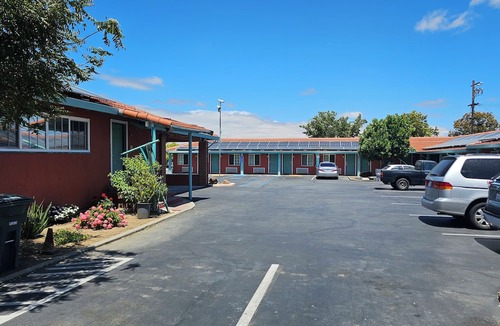 Pittsburg Hotel | El Dorado Motel