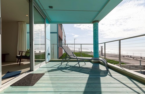 Sharp Park Apartment | Luxury Beachfront Condo (2)