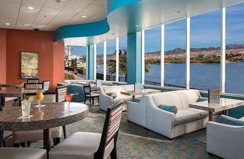 Laughlin Hotel | Aquarius Casino Resort Laughlin | Panorama 2 Queens | Strip Views