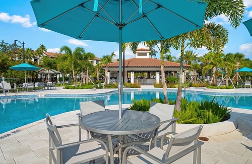 Florida Central Atlantic Coast Condo | Luxurious Condo at Vista Cay Orlando Florida (Monterrey type 2097sq ft).