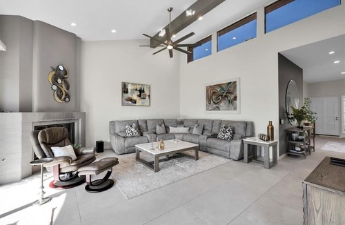 La Quinta Condo | Charming Condo with Unobstructed Golf Course Views LQ127 LIC#067125