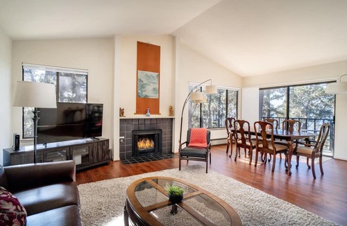Monterey Condo | Ocean Pines #50 - Pebble Beach Condo - Oceanview, Top Floor with Elevator