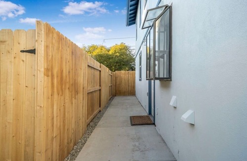Santa Maria Apartment | Pet Friendly, Centrally Located w/Shared Gym