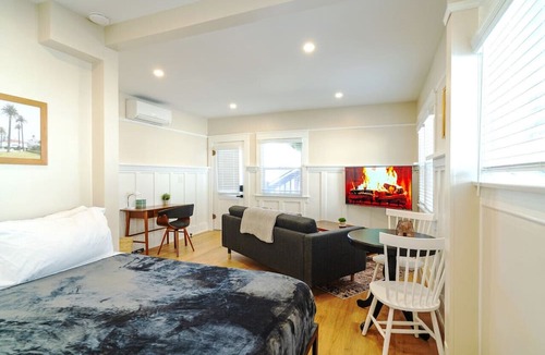 South Park Apartment | Stylish South Park Studio By Balboa Park W/D