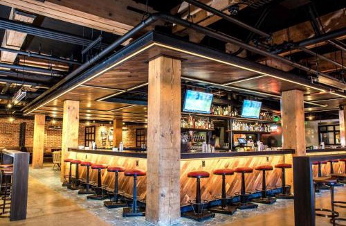 Fisherman's Wharf Hotel | The Fairmont Heritage Place Ghirardelli Square