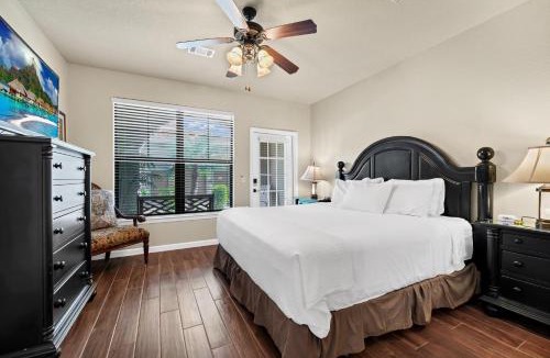 Davenport Apartment | Bella Piazza Resort Condo Near Disney Orlando 3 Bed 3 Bath , Pool & Hot Tub !