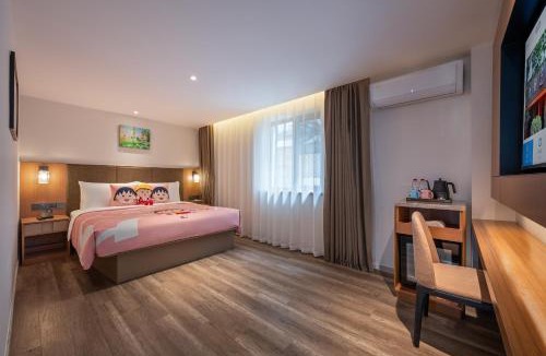 Dongcheng Hotel | BaiYee Tree Hotel Beijing Drum Tower NanLuoGuXiang Houhai 北京香柏艺术酒店南锣鼓巷后海店