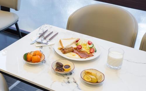 Xicheng Hotel | Liuli Tile Courtyard Hotel Houhai Tian Anmen Wangfujing