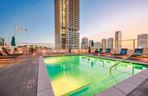 Historic Core Apartment | Downtown Escape - 2BR w Skyline Views & Hot Tub
