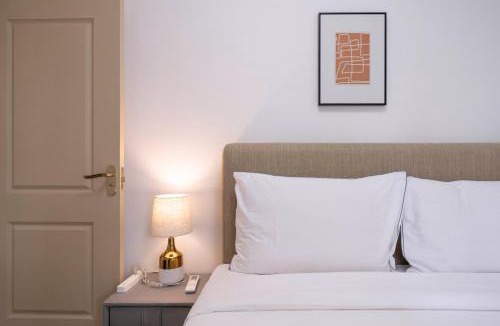 Gubei Apartment | Tyms Stylish 1BR APT Gubei Garden
