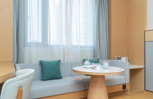 Putuo Hotel | JI Hotel Shanghai Daning Yichuan Road