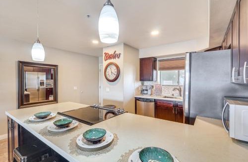 Lake Havasu City House | Walkable Waterfront Oasis w/London Bridge Views!