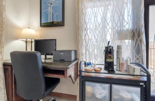 Mojave Hotel | Best Western Desert Winds