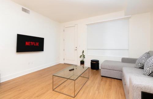 Downtown Apartment | The Modern Suite Residences