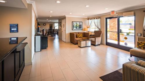 Willows Hotel | Best Western Willows Inn