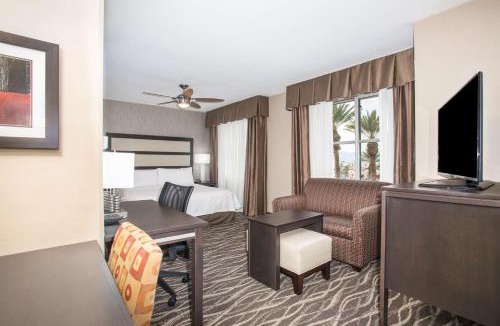Southfork Hotel | Homewood Suites by Hilton South Las Vegas