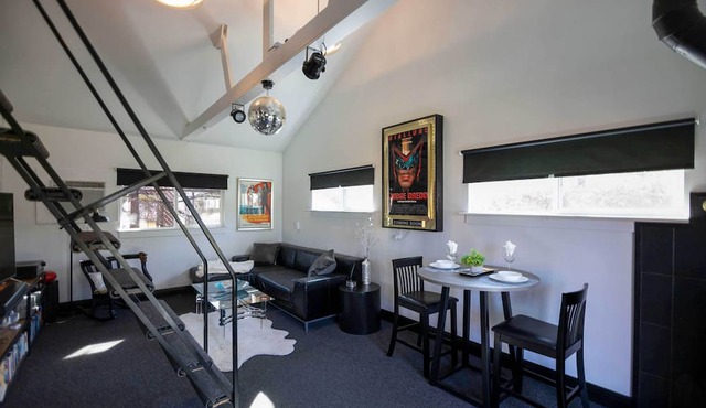 Private Modern Entertainment Getaway