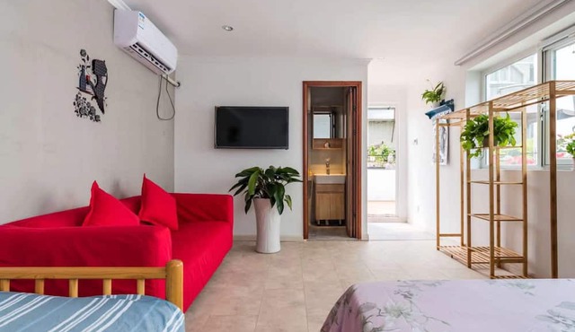 Beijing Drum Tower Luxurious Apartment