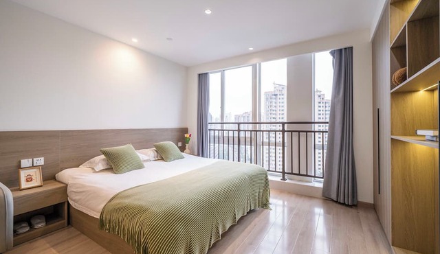 Book and Bed-QuYang Road