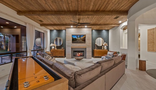 Luxe Villa Tulum in Indio