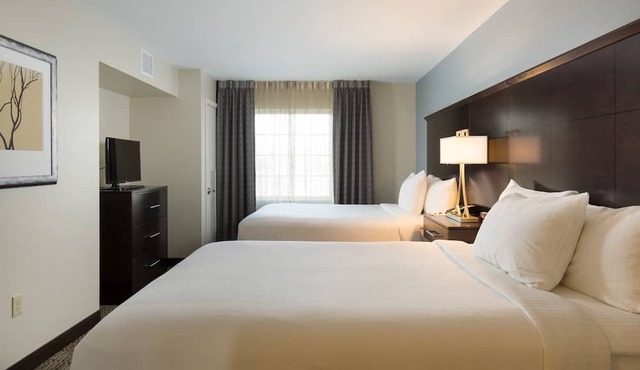 Free Breakfast. Pool & Hot Tub. Gym. Close to Amazon!
