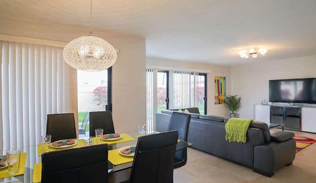 Desert Condo w/Pool, Tennis & Spa Access