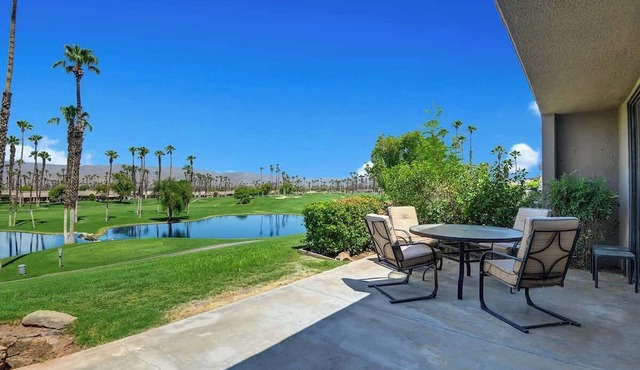 Pet-friendly condo with views|Shared pool
