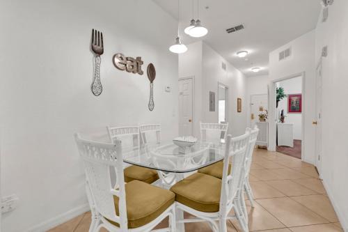 3 Bedroom Condo In Fabulous Resort Near Disney World