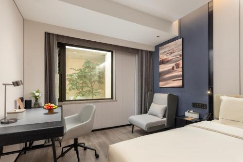 Atour Hotel Beijing Guomao Dongdaqiao Subway Station