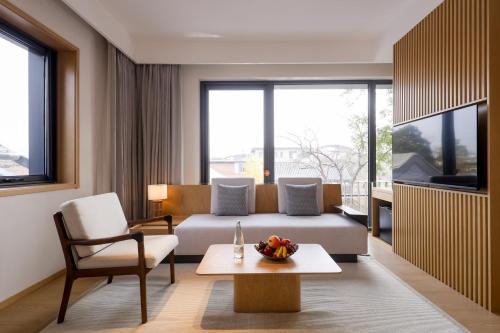 Beijing Fragrant Hills M aple Retreat