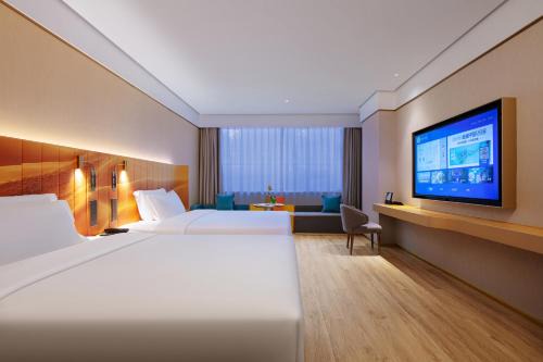 Wuhan Optics Valley Manxin Hotel