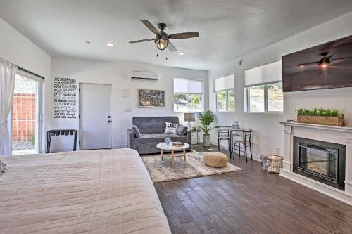Cottage by the Lakes w/Patio by Lake Nacimiento